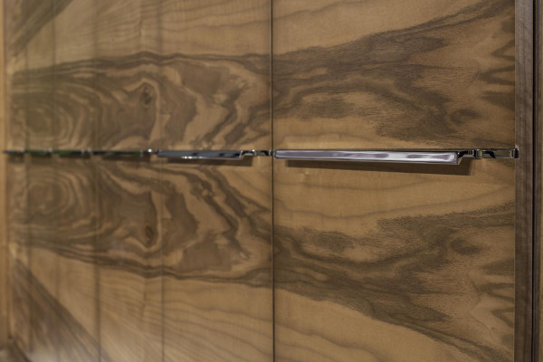 Armoire de luxe, 277 cm, 6 portes et grand espace de rangement