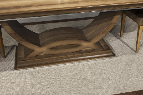 Table basse avec des pieds