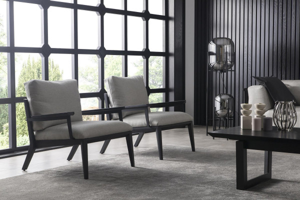 Chaise de détente luxueuse avec cadre noir