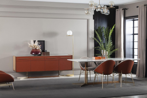 Table à manger de design italien luxueux avec 4 chaises