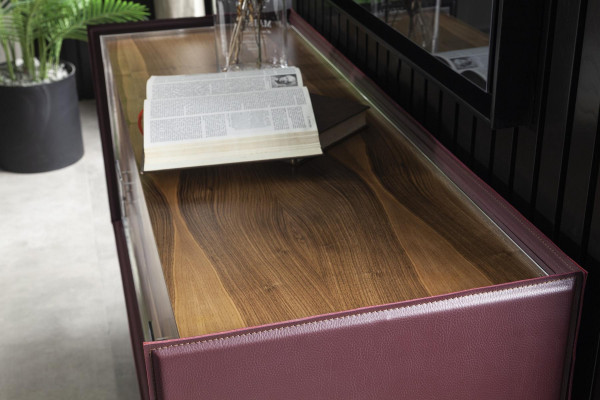 Armoire coulissante violette en bois de 141 cm