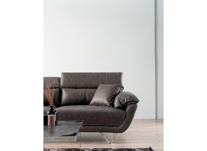 Canapé moderne 3 places gris foncé avec pieds en métal pour votre salon