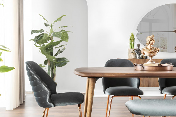 Ensemble de table à manger 8 pièces avec chaises brunes