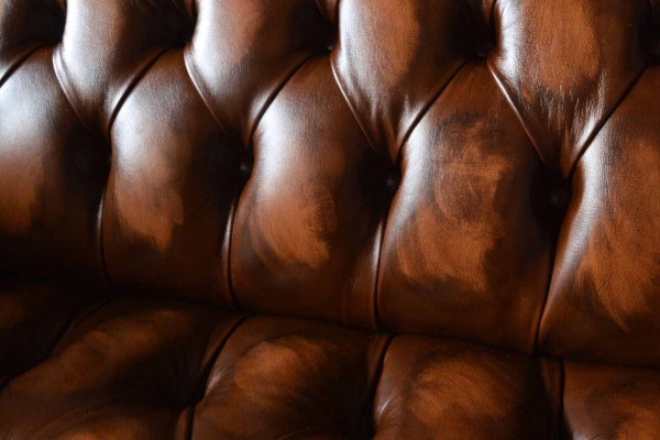 Canapé Chesterfield de luxe 2 places