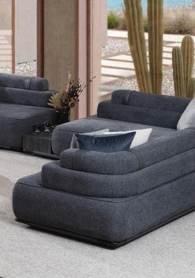 Canapé moderne trois places pour salon avec rembourrage au design inclusif et confortable