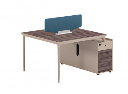 Bureau moderne beige avec effet bois et panneau acoustique, en plus de l'espace de rangement pour le mobilier de bureau