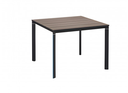 Table carrée moderne avec effet bois brun