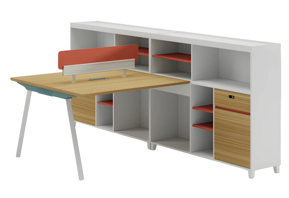 Bureau moderne avec espace de rangement et étagère orange