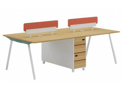 Table de travail pour groupe, table commune pour plusieurs personnes