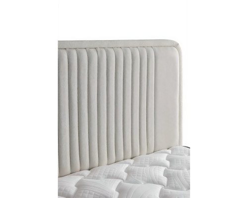 Lit élégant avec matelas en tissu beige clair et en bois