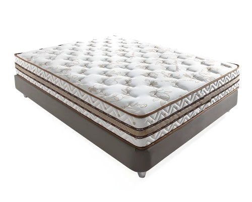 Lit en textile beige avec un matelas élégant