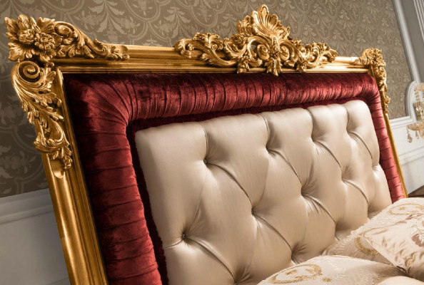 Lit double Lit de luxe Cadre de lit en bois Cadre de lit marron Design classique