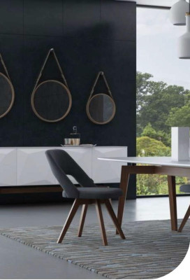 Set de salle à manger meubles de luxe table à manger chaises buffet en bois massif
