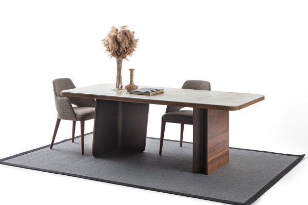 Ensemble de salle à manger 5 pièces. Table à manger 4 chaises Design moderne Marron Ensemble de luxe