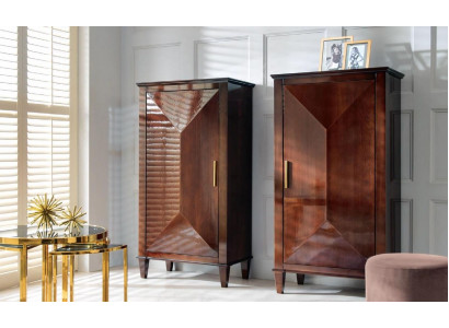Armoire en bois de luxe classique Armoires Salon Marron Cabinet grand