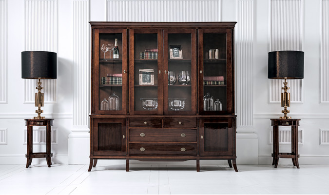 Armoire murale buffet en bois de style baroque de haute qualité en bois noble.