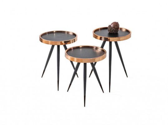 Ensemble contemporain luxueux de 3 tables basses design pour le salon.