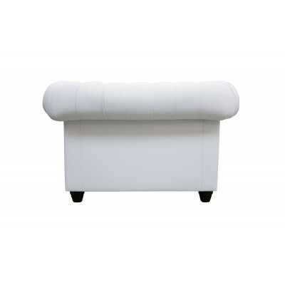 Élégant fauteuil bergère blanc Chesterfield: Le charme du classique dans un style moderne