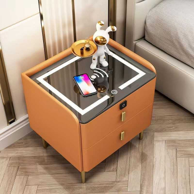 Table intelligente Smart avec tiroir de chargement dans la zone intérieure de votre chambre.