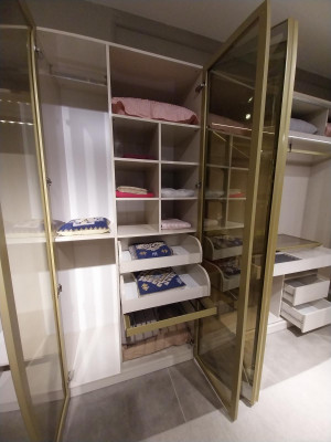 Armoire Armoire en bois Armoire Chambre Armoires de luxe Nouvelles