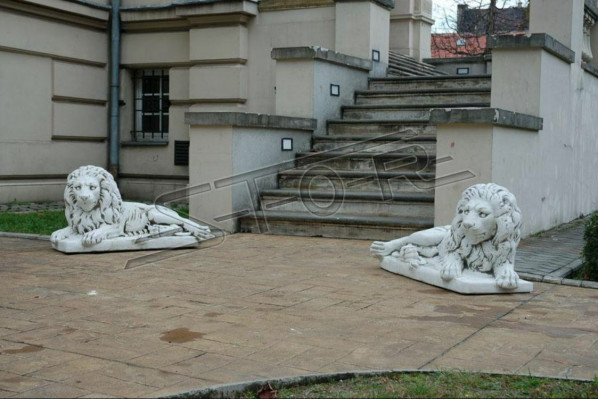Statue de lion allongé Figure Décoration de jardin Patio Blanc Sculpture naturelle