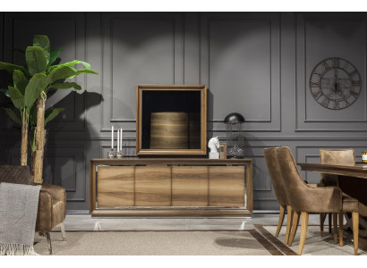 Belle commode brune avec miroir pour salle à manger dans un design italien