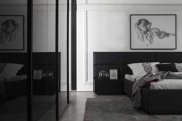 Chambre à coucher Suite 4 pièces en noir de luxe suite avec espace de rangement neuf.