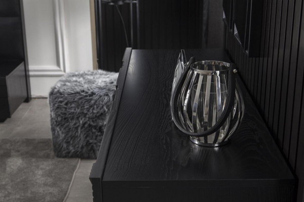 Chambre à coucher Suite 4 pièces en noir de luxe suite avec espace de rangement neuf.