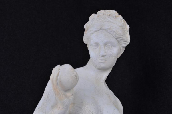 Statue en marbre ancienne de style Ève avec une pomme XXL Figure Statues Sculpture Décoration PG0346