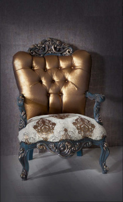Fauteuil de design Chesterfield avec dossier doré pour salon