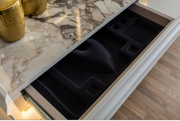 Coiffeuse avec miroir Luxueuse console Ensemble de chambre exclusif 2 pièces