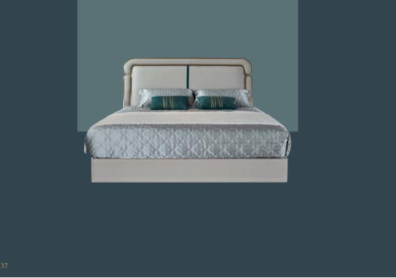 Lit 2x Table de chevet Beige Chambre à coucher Design moderne Mobilier Bois de luxe