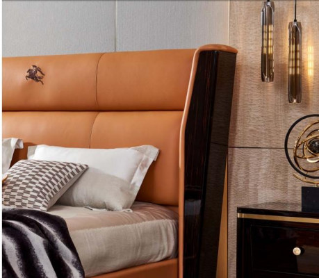 Lit en cuir Chambre à coucher Groupe de design de meubles 3 pièces. Ensemble de 2 tables de chevet