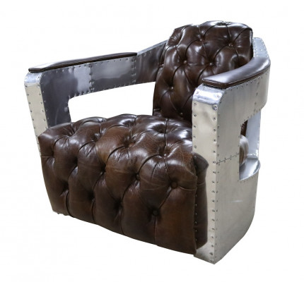 Beau fauteuil club d'aviation Chesterfield vintage à une oreille.