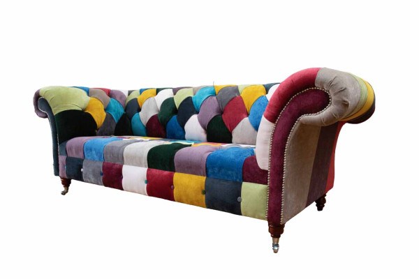 Canapé Chesterfield en tissu multicolore pour le salon