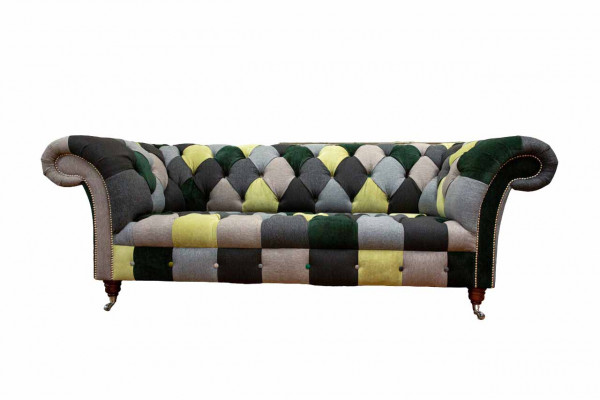 Beau canapé Chesterfield élégant 3 places pour le salon