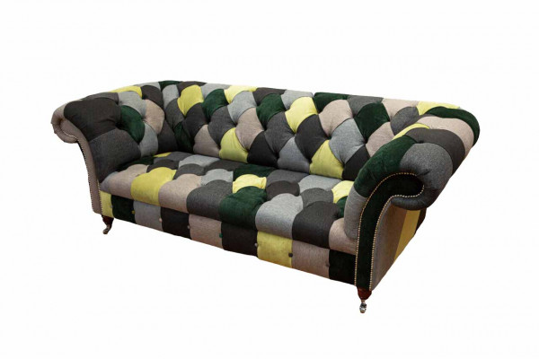 Beau canapé Chesterfield élégant 3 places pour le salon