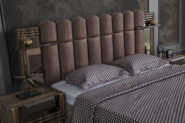 Lit double Suite Chambre de luxe en bois brun Ensemble de lit en tissu 4 pièces