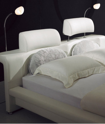 Lit double design Lit en cuir Lits Literie en cuir Chambre à coucher Mariage