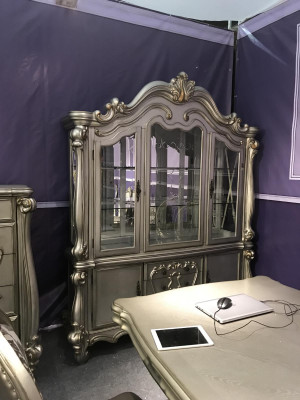 Vitrines Bar en verre Armoire de maison Baroque Armoires Étagère murale en bois Vitrine