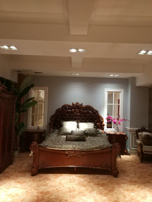 Style de lit classique Baroque Rococo Chesterfield double en cuir de style hôtel ancien