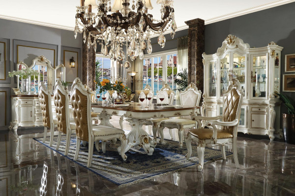 Ensemble salle à manger classique beige Luxueuse table à manger 8 chaises Chesterfield Ensemble de 11 pièces