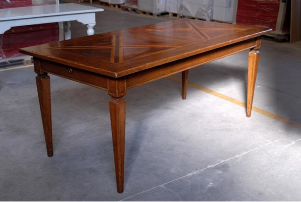 Salle à manger Tables Design Table Mobilier en bois Table à manger Mobilier en bois massif