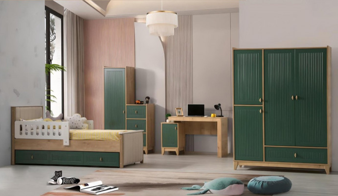 Chambre d'enfants Ensemble Composé de Lit +2х Armoire +Bureau 4 pièces.