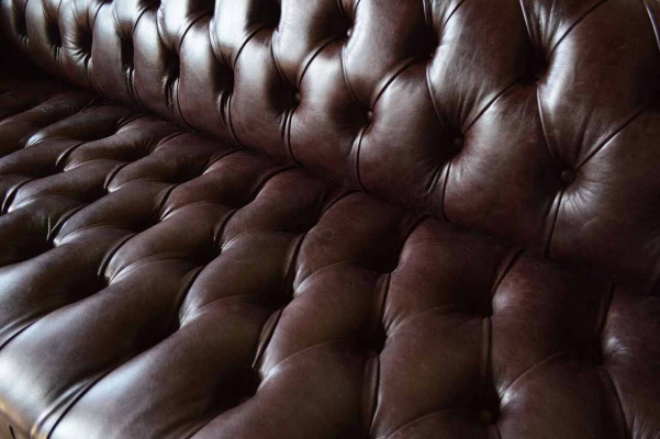 Canapé Chesterfield Canapé Tissu Siège Canapés en Cuir Marron Designer