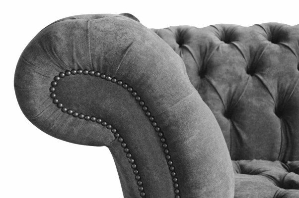 Canapé Chesterfield 3 places en tissu gris au siège rembourré, canapé en tissu textiles.