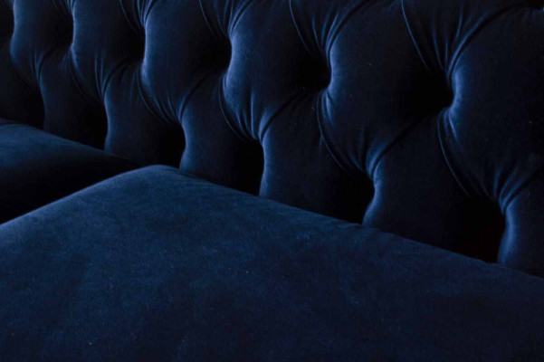 Canapé Chesterfield design classique anglais bleu 3 places, revêtement 230 cm.
