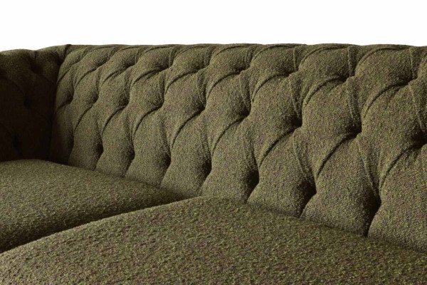 Canapé Chesterfield anglais 3 places en velours vert de 230 cm de longueur