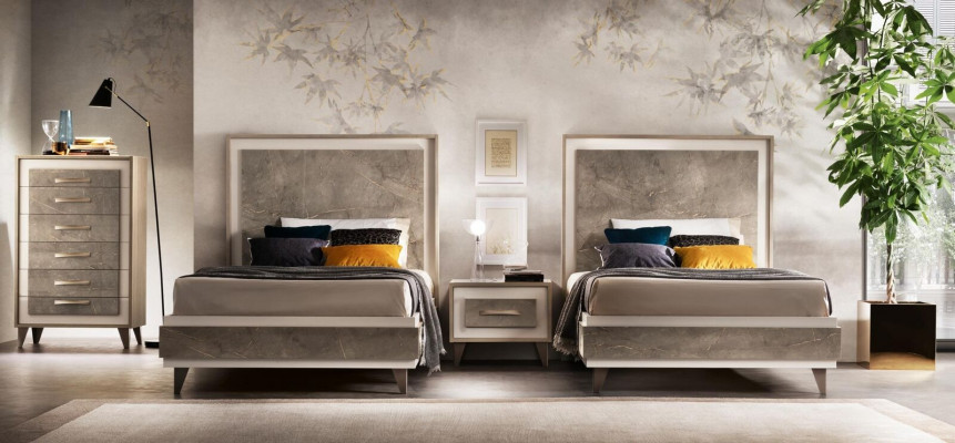 Ensemble Hôtel 2x Lits Table de chevet Conception Chambre à coucher 3 pièces. Mobilier arredoclassic