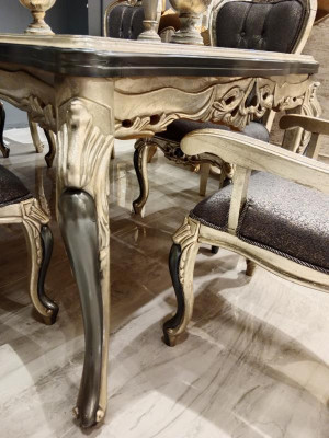 Meubles de salle à manger design Table à manger en bois Table dorée Espace pour 6 personnes